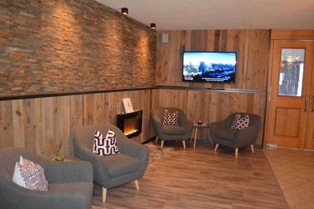 Hotel Sonja ดาดิเปียตรา ภายนอก รูปภาพ