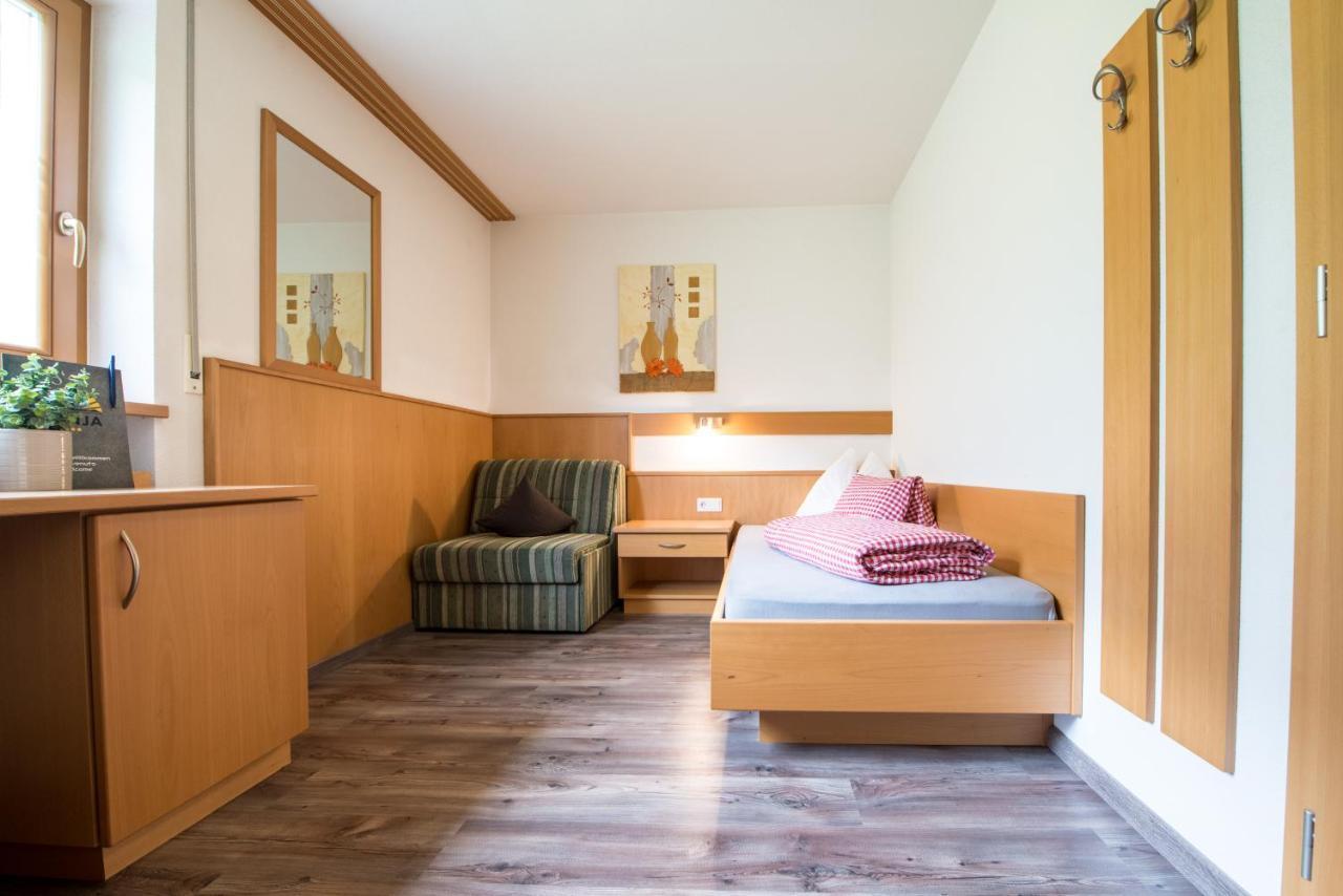 Hotel Sonja ดาดิเปียตรา ภายนอก รูปภาพ
